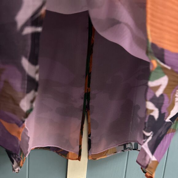 BCBGmaxazria Floral Print SILK Peasant Blouse Women’s Size L Large Chiffon - Picture 6 of 11